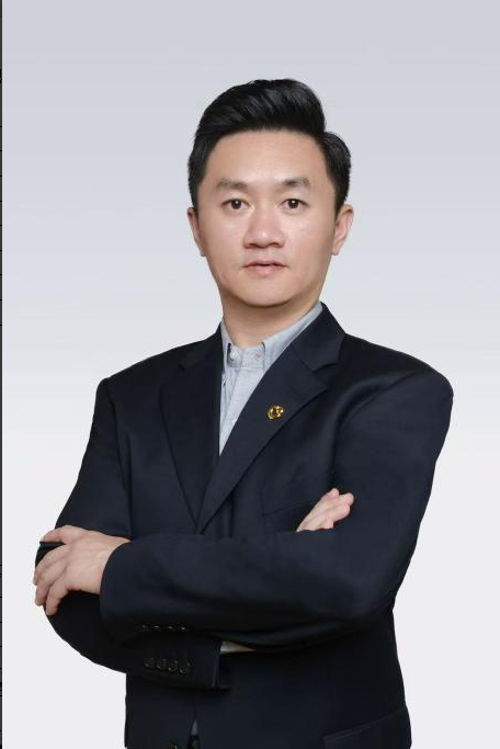 【合伙代理人】何子君